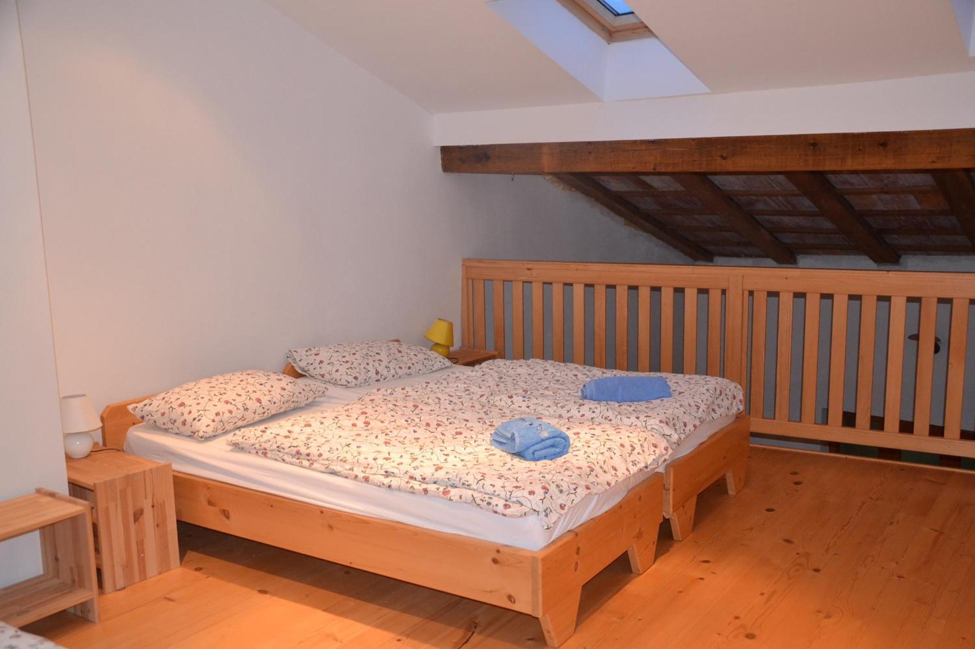Holiday Farmhouse Skvor Robidisce Rom bilde